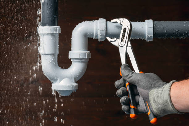 Professional Gas Line Repair technician working in Pembroke, NC